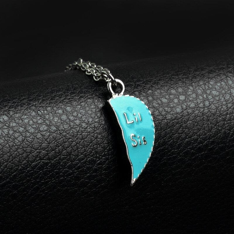 Mother 2 Daughters Necklace