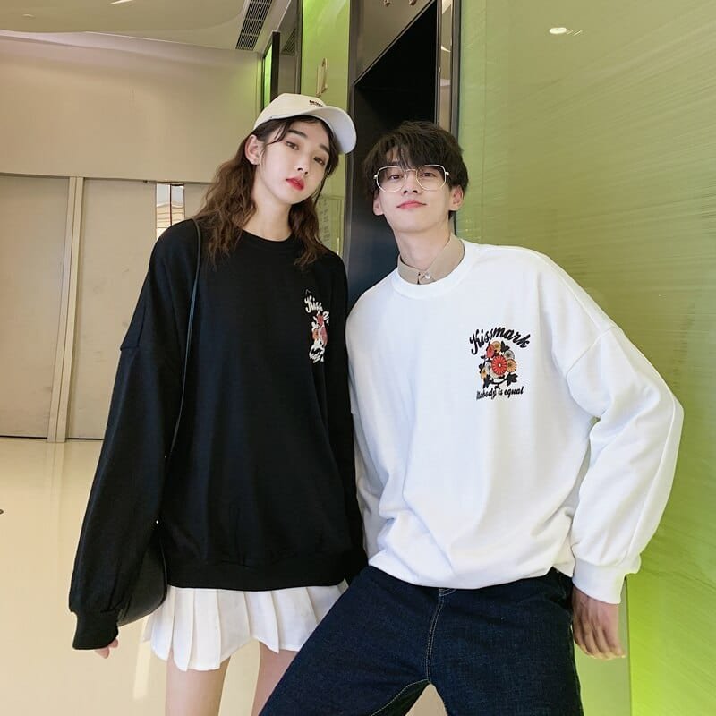 Geisha Couple Sweatshirts