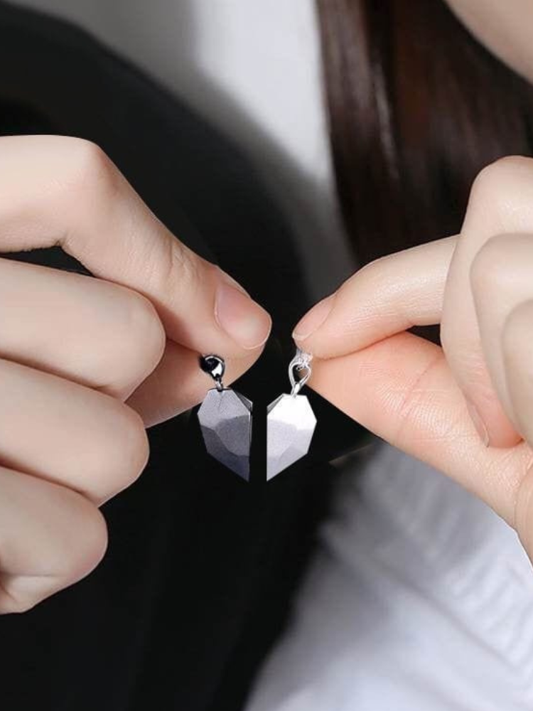 Magnetic Heart Bracelets for Lovers