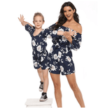 Tenue mère fille assortie avec des fleurs