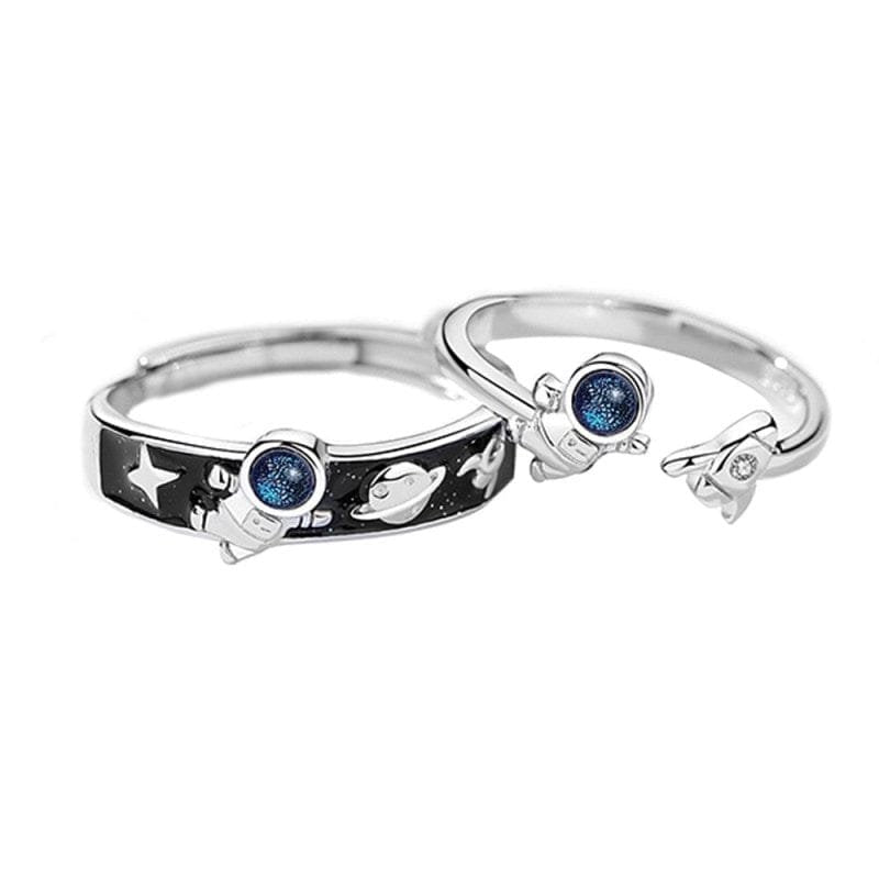 Matching Astronaut Rings for Couples
