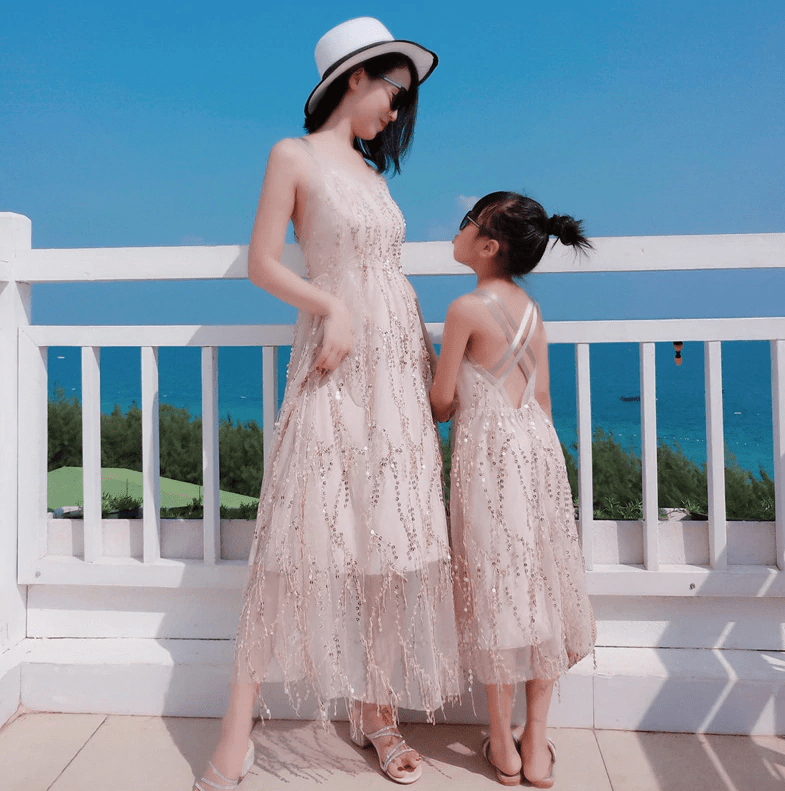 Wedding Dress for Mommy and Daughter