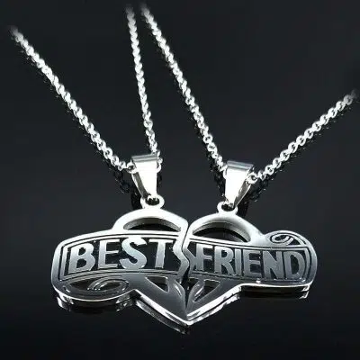 2 Best Friend Necklaces