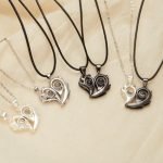 Magnetic Heart Couple Necklace