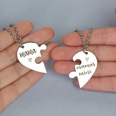 Mama Mini Necklace