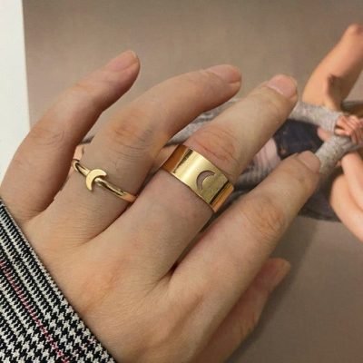 Matching Friendship Rings